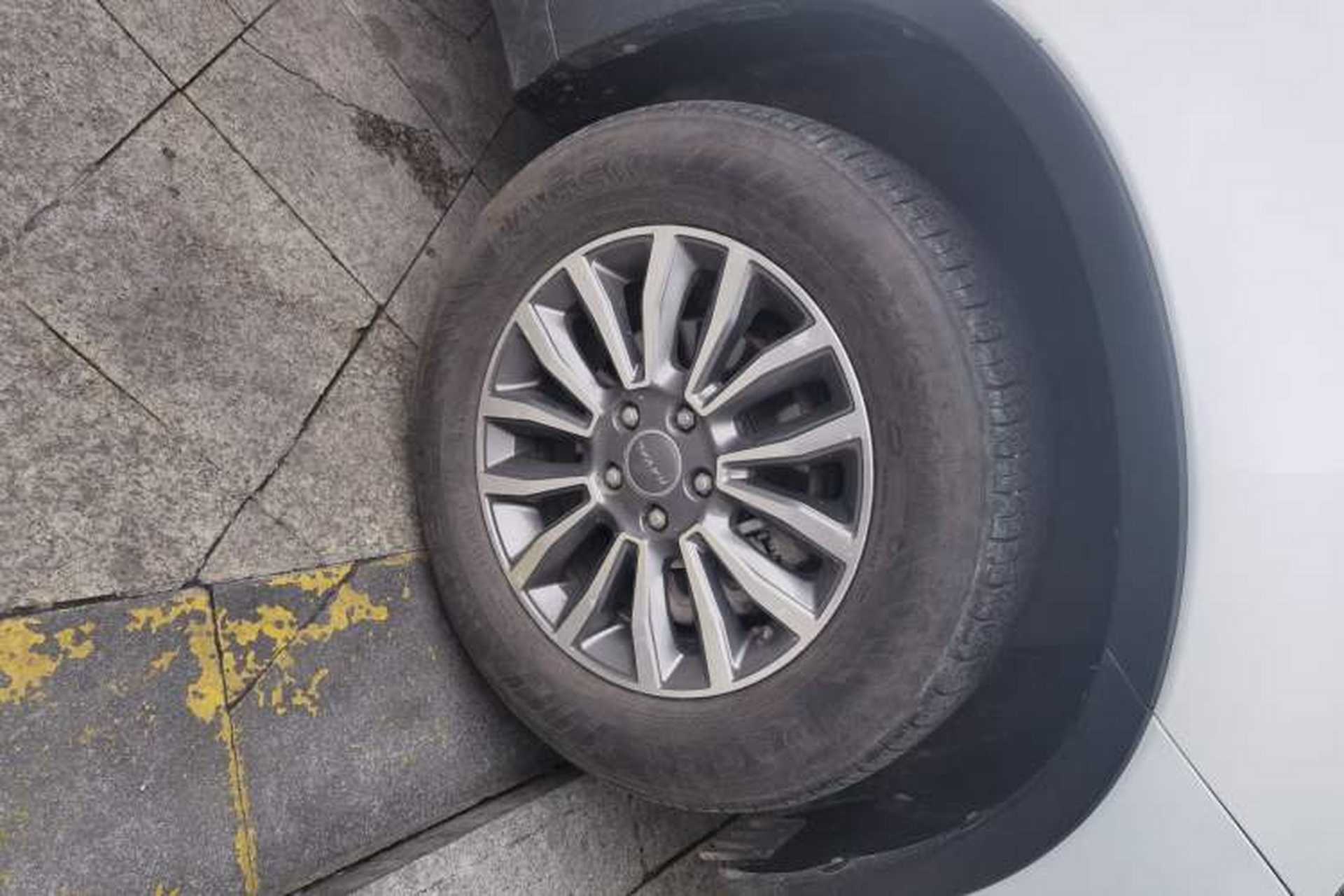 Used Haval H6  Right Front Wheel Hub