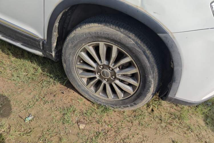 Used Haval H6 2015 Sport Edition 1.5T Automatic Two-Wheel Drive Luxury Model Right Front Wheel Hub