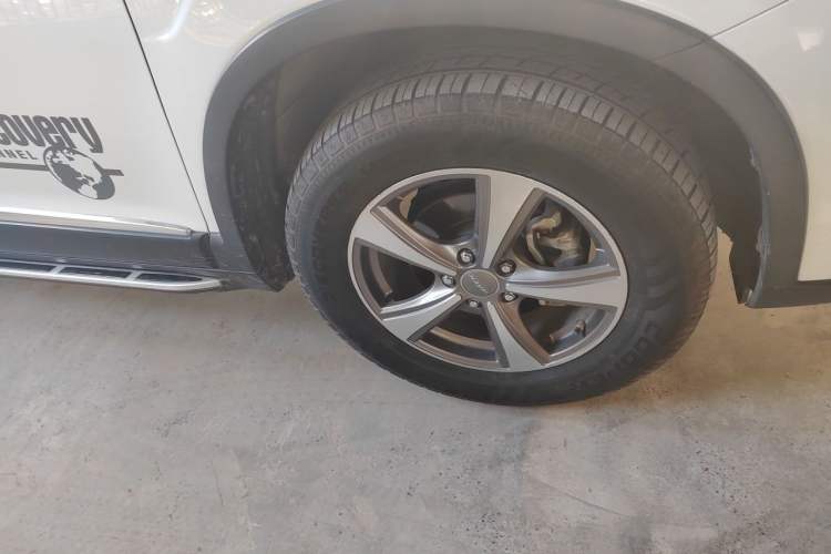 Used Haval H6 2015 Revised Version Sport Edition 1.5T Manual Transmission Two-Wheel Drive Elite Grade Right Front Wheel Hub