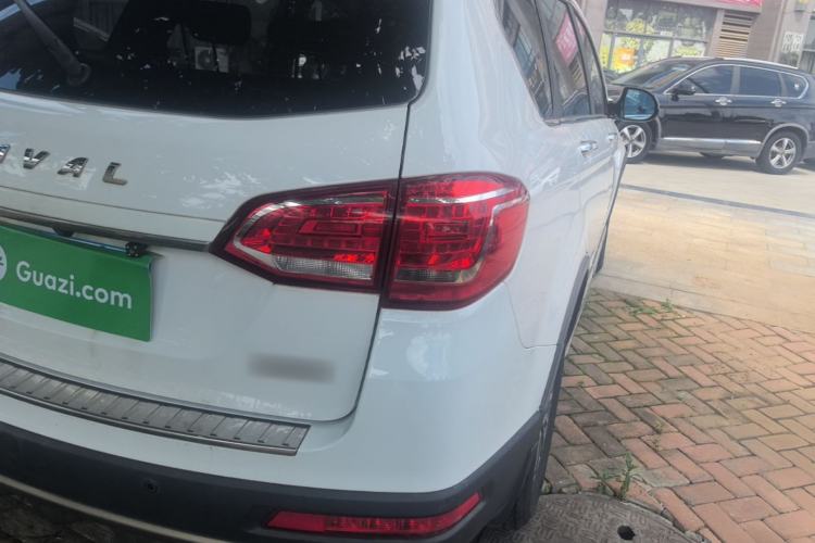 Used Haval H6 2015 Sport Edition 1.5T Automatic Two-Wheel Drive Luxury Model Right Rear Taillight