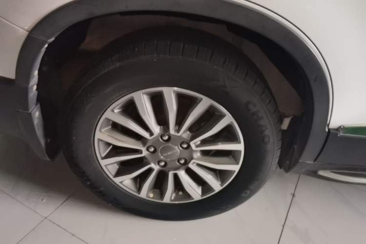Used Haval H6 2015 Sport Edition 1.5T Automatic Two-Wheel Drive Luxury Model Right Rear Wheel Hub
