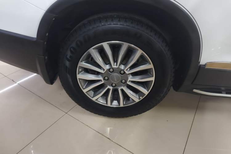 Used Haval H6 2015 Sport Edition 1.5T Automatic Two-Wheel Drive Luxury Model Right Rear Wheel Hub
