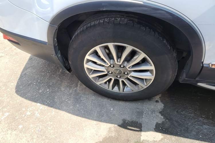 Used Haval H6 2015 Sport Edition 1.5T Automatic Two-Wheel Drive Luxury Model Right Rear Wheel Hub