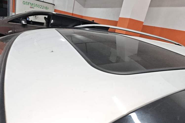Used Haval H6 2015 Revised Version Sport Edition 1.5T Manual Transmission Two-Wheel Drive Elite Grade Roof