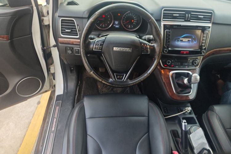 Used Haval H6 2015 Revised Version Sport Edition 1.5T Manual Transmission Two-Wheel Drive Elite Grade Steering Wheel