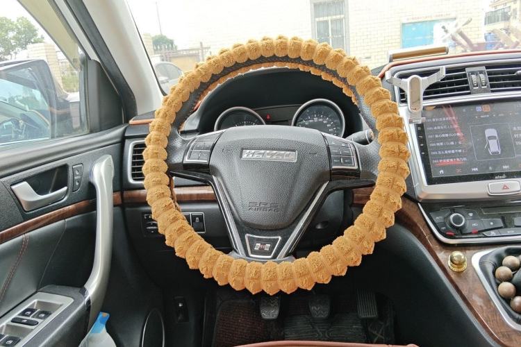 Used Haval H6 2015 Sport Edition 1.5T Manual Two-Wheel Drive Elite Model Steering Wheel