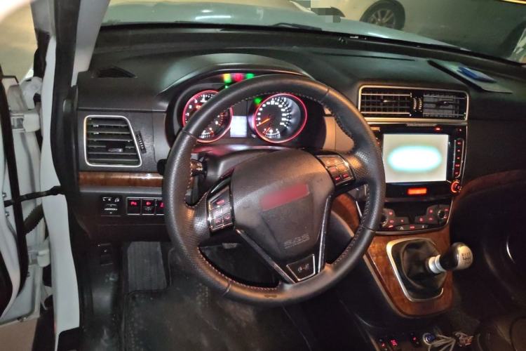 Used Haval H6 2015 Revised Version Sport Edition 1.5T Manual 4x4 Elite Trim Steering Wheel