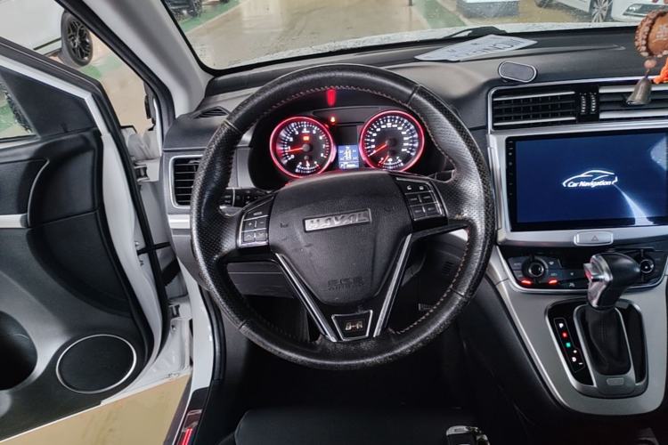 Used Haval H6 2015 Sport Edition 1.5T Automatic Two-Wheel Drive Luxury Model Steering Wheel