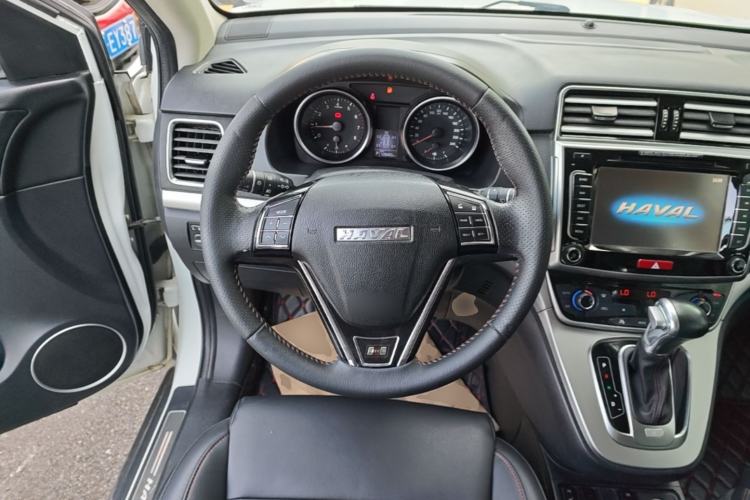 Used Haval H6 2015 Sport Edition 1.5T Automatic Two-Wheel Drive Luxury Model Steering Wheel