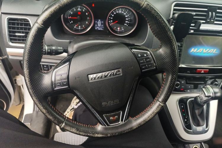 Used Haval H6 2015 Sport Edition 1.5T Automatic Two-Wheel Drive Luxury Model Steering Wheel