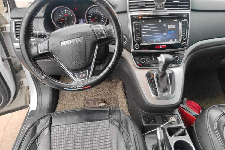 Used Haval H6 2015 Sport Edition 1.5T Automatic Two-Wheel Drive Luxury Model Steering Wheel