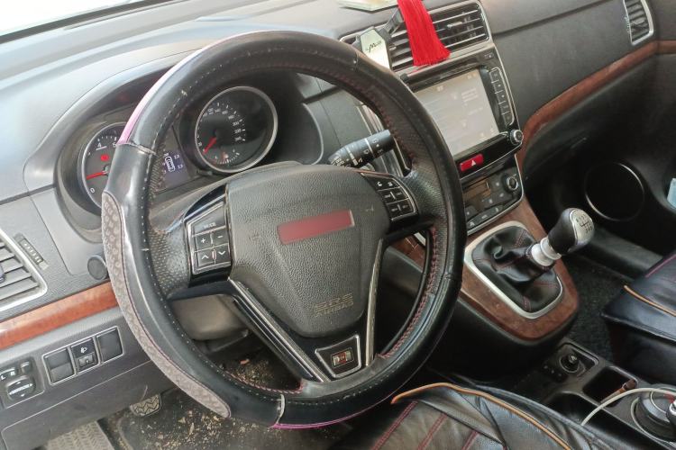 Used Haval H6 2015 Revised Version Sport Edition 1.5T Manual Transmission Two-Wheel Drive Elite Grade Steering Wheel