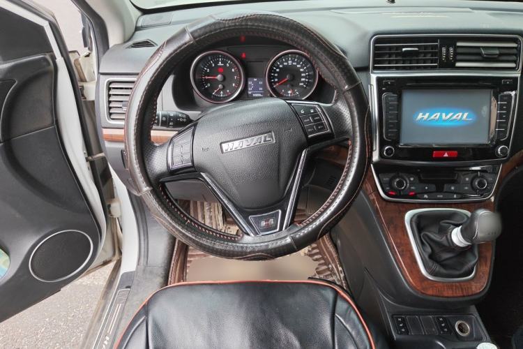 Used Haval H6 2015 Revised Version Sport Edition 1.5T Manual Transmission Two-Wheel Drive Elite Grade Steering Wheel