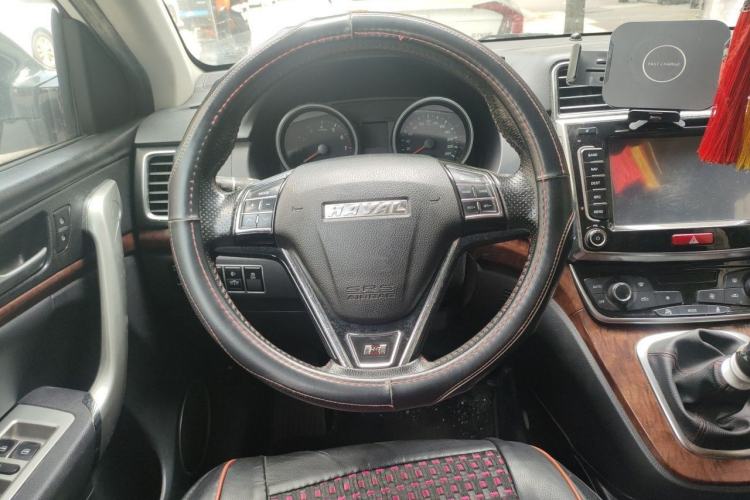 Used Haval H6 2015 Revised Version Sport Edition 1.5T Manual Transmission Two-Wheel Drive Elite Grade Steering Wheel