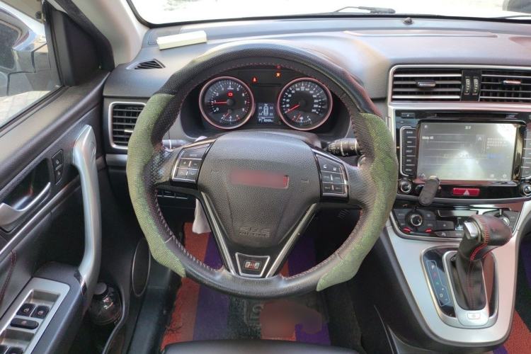 Used Haval H6 2015 Sport Edition 1.5T Automatic Two-Wheel Drive Luxury Model Steering Wheel