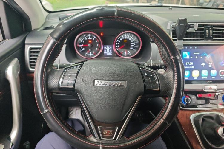 Used Haval H6 2015 Sport Edition 1.5T Manual Two-Wheel Drive Elite Model Steering Wheel