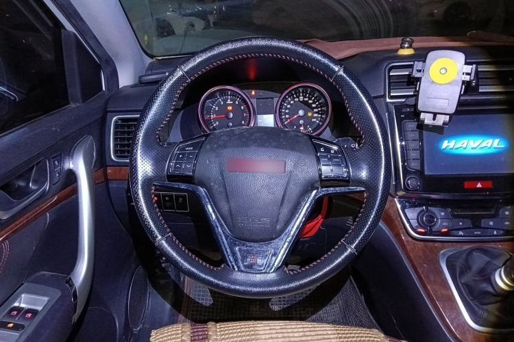 Used Haval H6 2015 Revised Version Sport Edition 1.5T Manual Transmission Two-Wheel Drive Elite Grade Steering Wheel