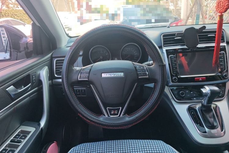 Used Haval H6 2015 Sport Edition 1.5T Automatic Two-Wheel Drive Luxury Model Steering Wheel
