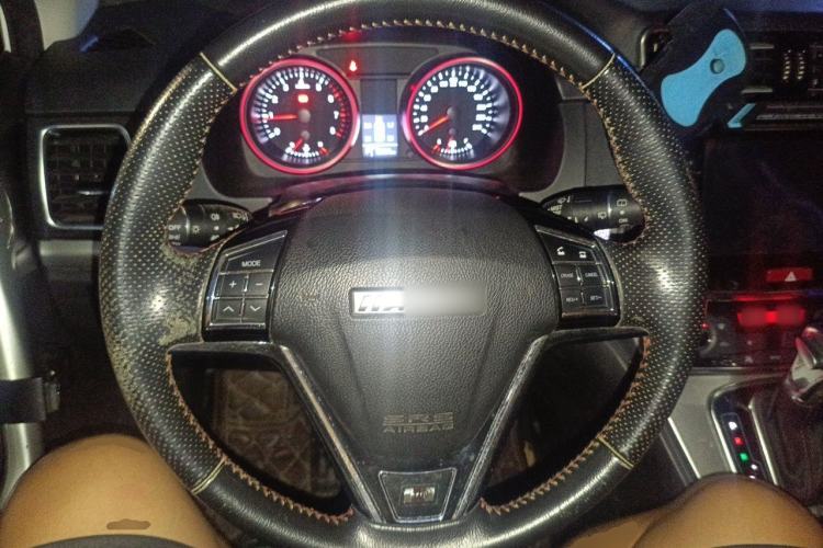 Used Haval H6 2015 Sport Edition 1.5T Automatic Two-Wheel Drive Luxury Model Steering Wheel