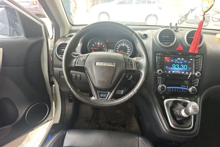 Used Haval H6 2015 Upgraded Model 1.5T Manual Two-Wheel Drive Elite Version Steering Wheel