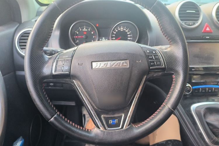 Used Haval H6 2015 Upgraded Model 1.5T Manual Two-Wheel Drive Elite Version Steering Wheel