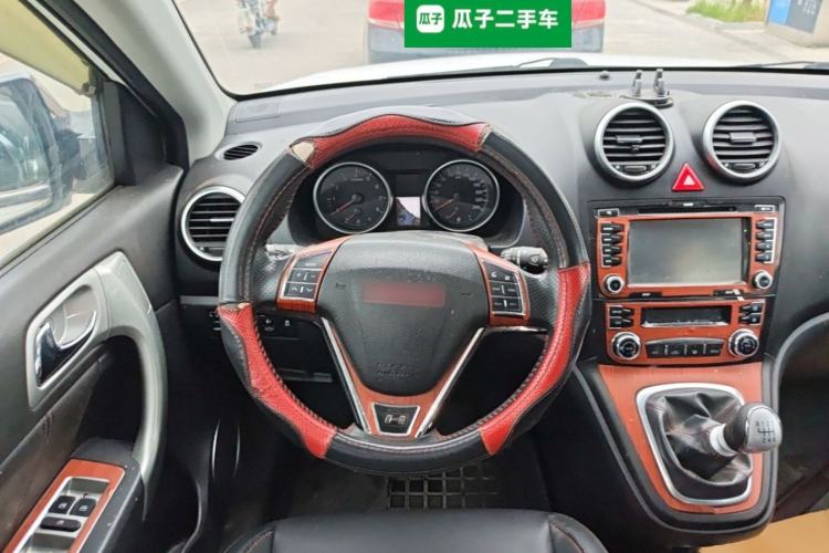 Used Haval H6 2015 Upgraded Model 1.5T Manual Two-Wheel Drive Elite Version Steering Wheel