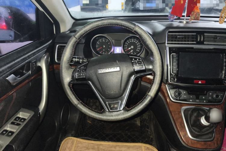 Used Haval H6 2015 Revised Version Sport Edition 1.5T Manual Transmission Two-Wheel Drive Elite Grade Steering Wheel