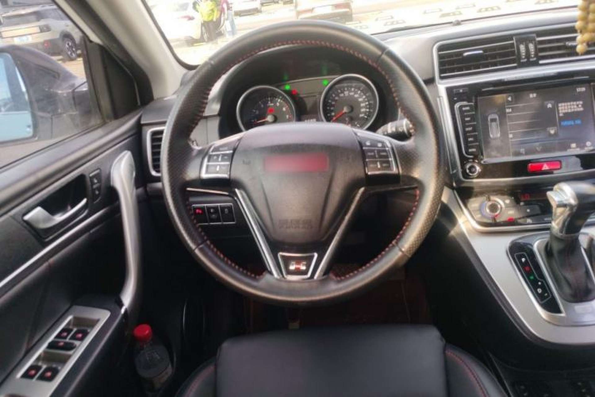 Used Haval H6 2015 Sport Edition 1.5T Automatic Two-Wheel Drive Luxury Model Steering Wheel