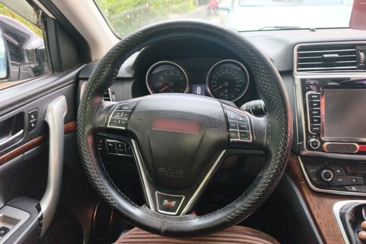 Used Haval H6 2015 Revised Version Sport Edition 1.5T Manual Transmission Two-Wheel Drive Elite Grade Steering Wheel