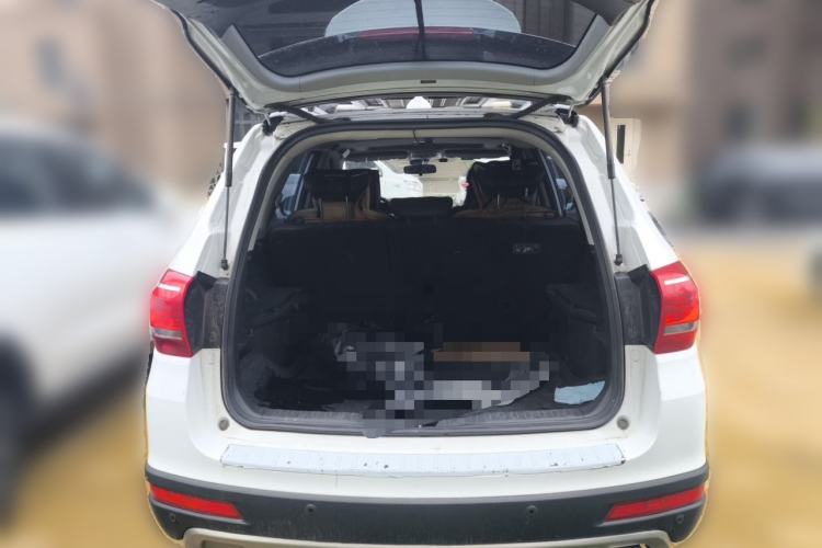 Used Haval H6 2015 Sport Edition 1.5T Manual Two-Wheel Drive Elite Model Trunk