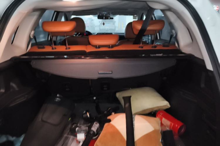 Used Haval H6 2015 Sport Edition 1.5T Automatic Two-Wheel Drive Luxury Model Trunk
