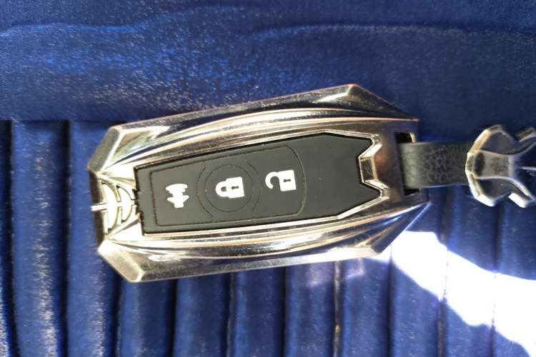 Used Haval H6 2015 Upgraded Model 1.5T Manual Two-Wheel Drive Elite Version Vehicle Key