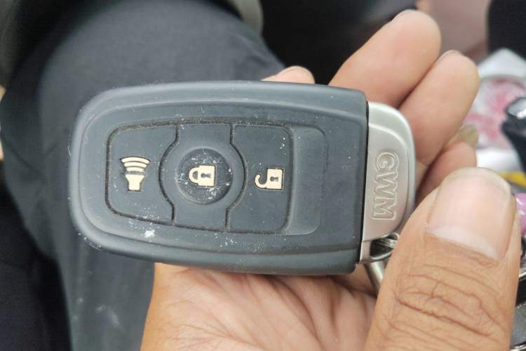 Used Haval H6 2015 Upgraded Model 1.5T Manual Two-Wheel Drive Elite Version Vehicle Key