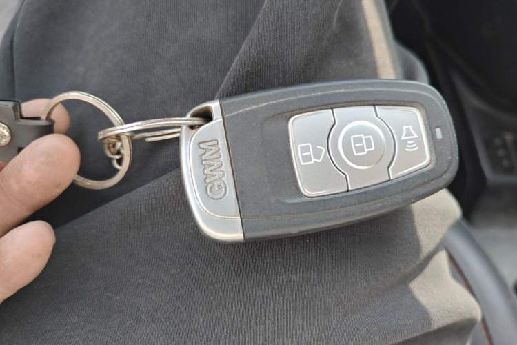 Used Haval H6 2015 Sport Edition 1.5T Automatic Two-Wheel Drive Luxury Model Vehicle Key