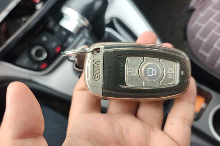 Used Haval H6 2015 Sport Edition 1.5T Automatic Two-Wheel Drive Luxury Model Vehicle Key