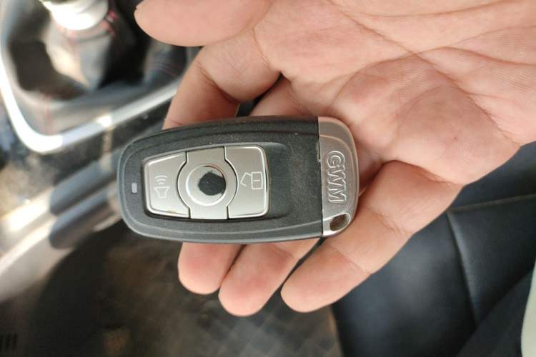 Used Haval H6 2015 Upgraded Model 1.5T Manual Two-Wheel Drive Elite Version Vehicle Key