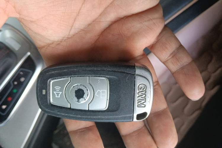 Used Haval H6 2015 Sport Edition 1.5T Automatic Two-Wheel Drive Luxury Model Vehicle Key