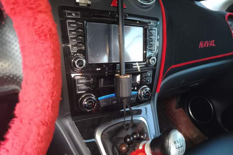 Used Haval H6 2016 Upgraded Model 1.5T Manual Two-Wheel Drive Elite Version Audio And AC Panel