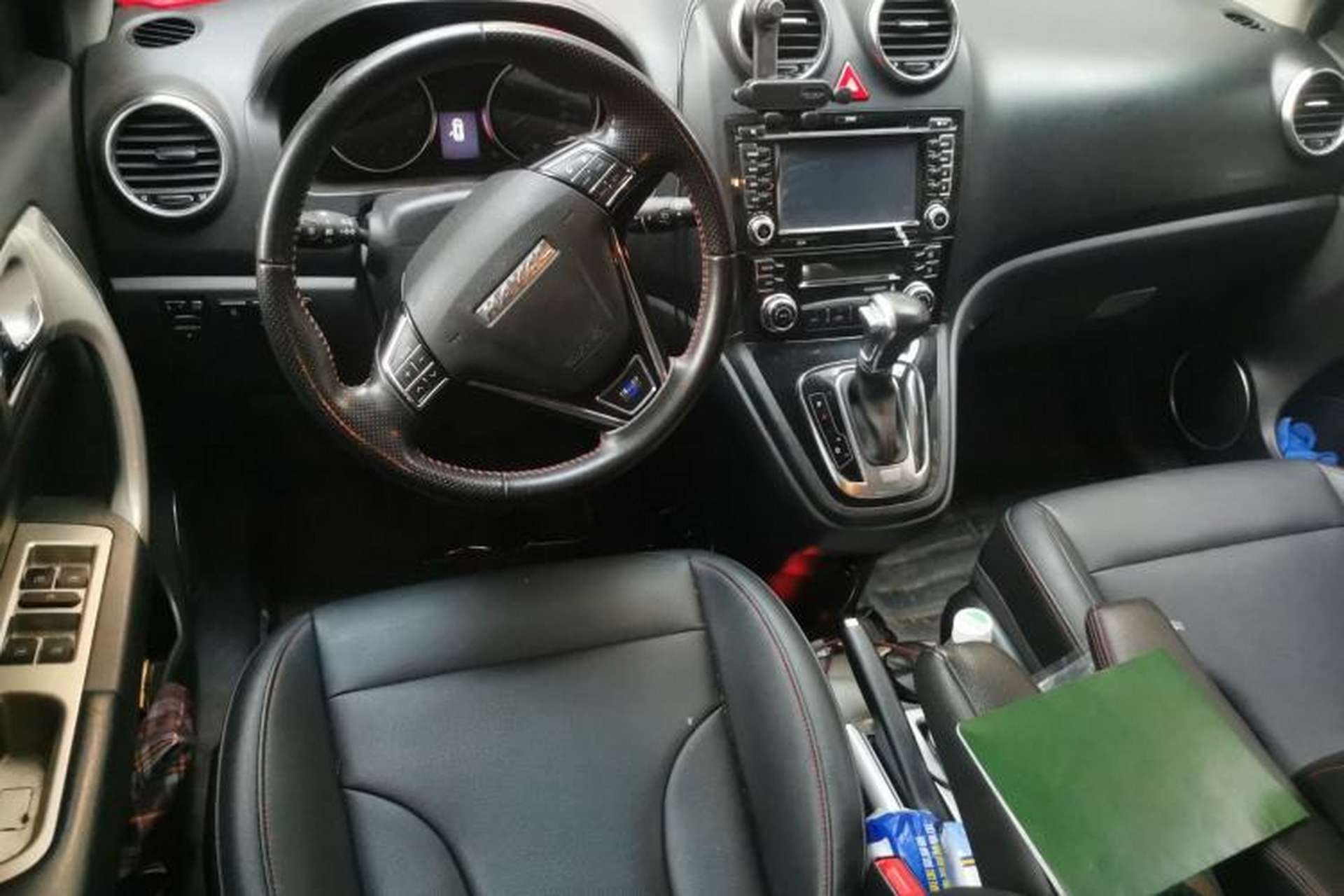 Used Haval H6 2016 Upgraded Model 1.5T Automatic Two-Wheel Drive Elite Version Center Console