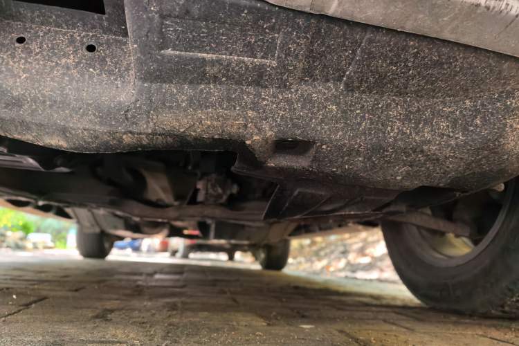 Used Haval H6 2016 Upgraded Model 1.5T Manual Two-Wheel Drive Elite Version Chassis Front
