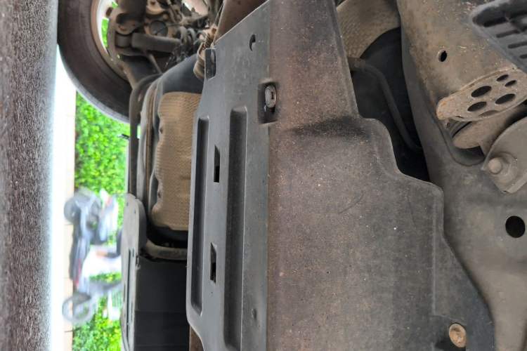 Used Haval H6 2016 Upgraded Model 1.5T Manual Two-Wheel Drive Urban Version Chassis Rear Right