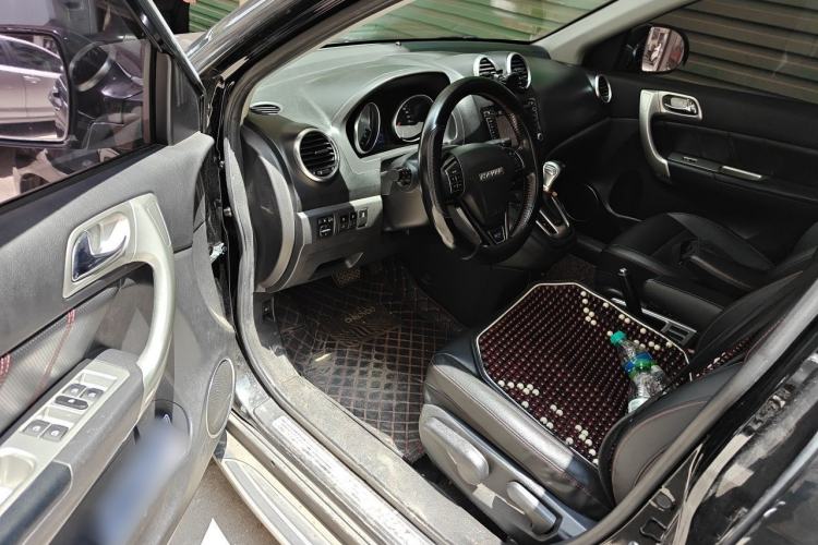 Used Haval H6 2016 Upgraded Model 1.5T Automatic Two-Wheel Drive Elite Version Driver Seat