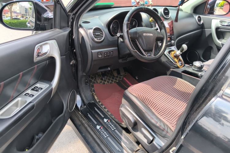 Used Haval H6 2016 Upgraded Model 1.5T Manual Two-Wheel Drive Urban Version Driver Seat
