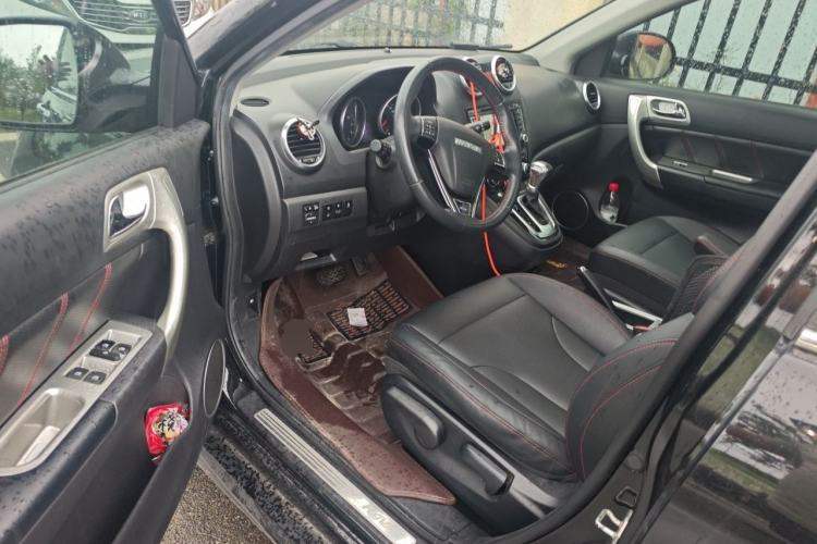 Used Haval H6 2016 Upgraded Model 1.5T Automatic Two-Wheel Drive Elite Version Driver Seat