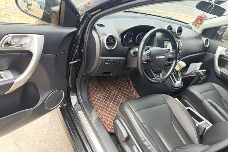Used Haval H6 2016 Upgraded Model 1.5T Automatic Two-Wheel Drive Elite Version Driver Seat