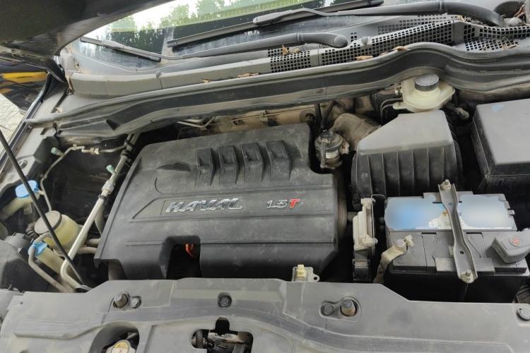 Used Haval H6 2016 Upgraded Model 1.5T Manual Two-Wheel Drive Urban Version Engine Bay