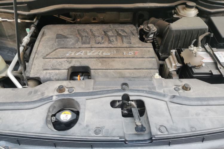 Used Haval H6 2016 Upgraded Model 1.5T Automatic Two-Wheel Drive Elite Version Engine Bay