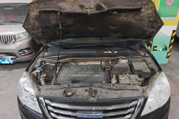 Used Haval H6 2016 Upgraded Model 1.5T Automatic Two-Wheel Drive Elite Version Engine Bay