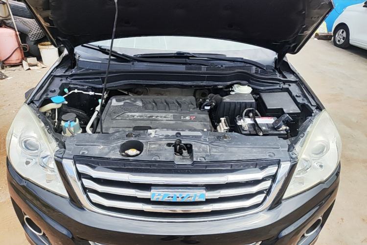 Used Haval H6 2016 Upgraded Model 1.5T Automatic Two-Wheel Drive Elite Version Engine Bay