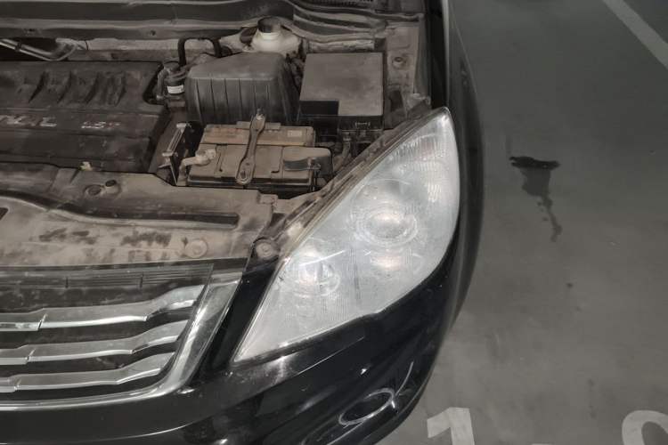 Used Haval H6 2016 Upgraded Model 1.5T Manual Two-Wheel Drive Urban Version Engine Bay Left